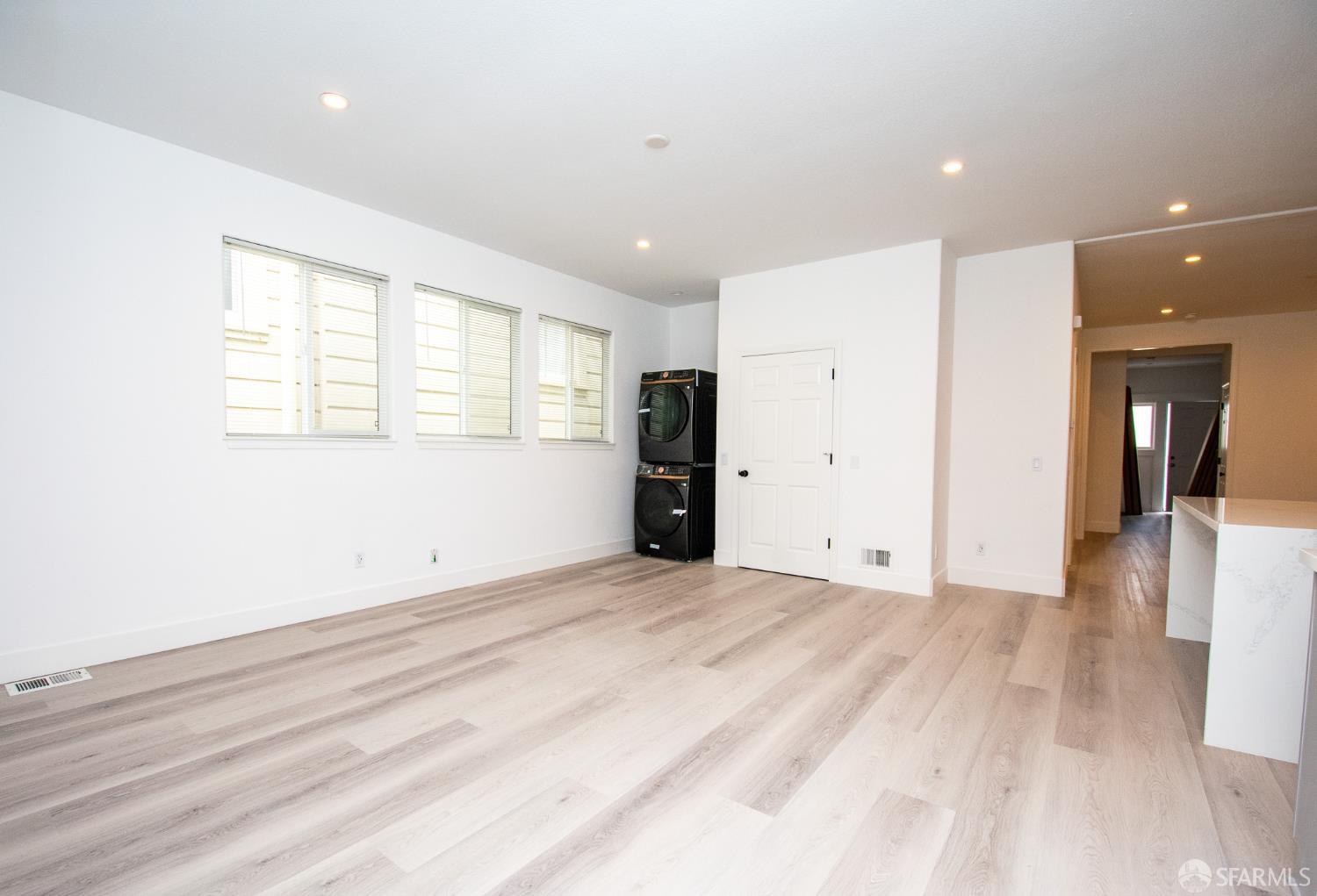 Detail Gallery Image 7 of 21 For 2825 Golden Gate Ave, San Francisco,  CA 94118 - 3 Beds | 2 Baths