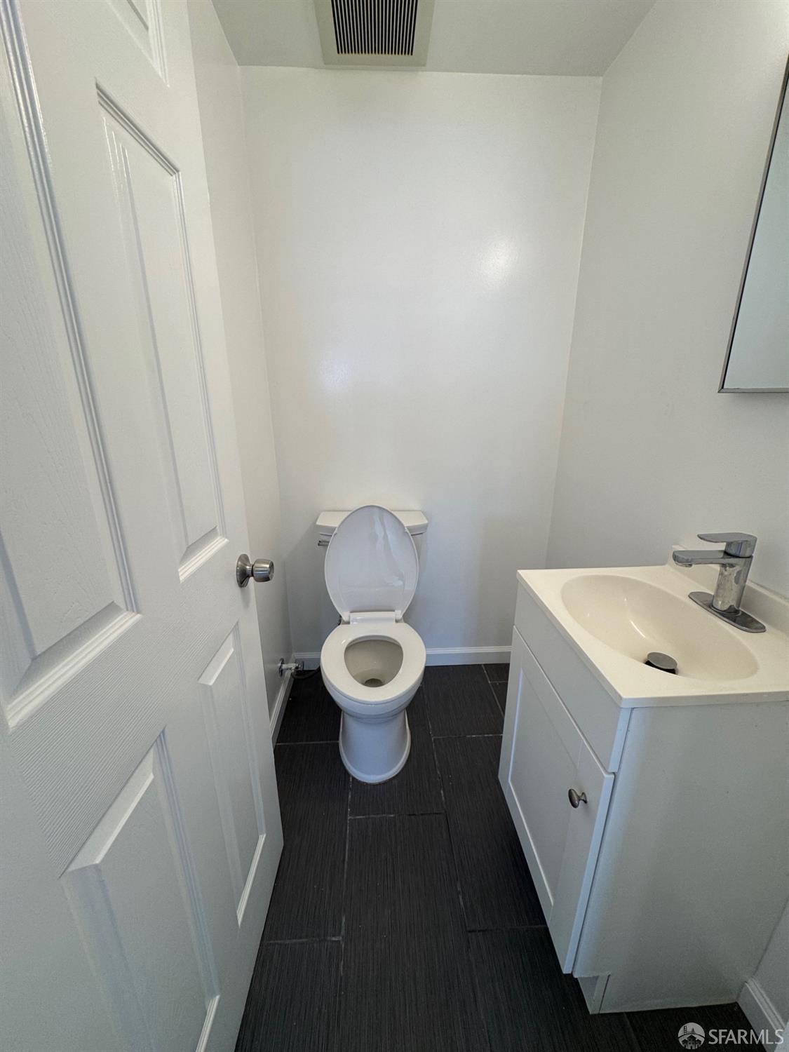 Detail Gallery Image 8 of 20 For 444 Higate Dr #LOWER,  Daly City,  CA 94015 - 3 Beds | 1/1 Baths