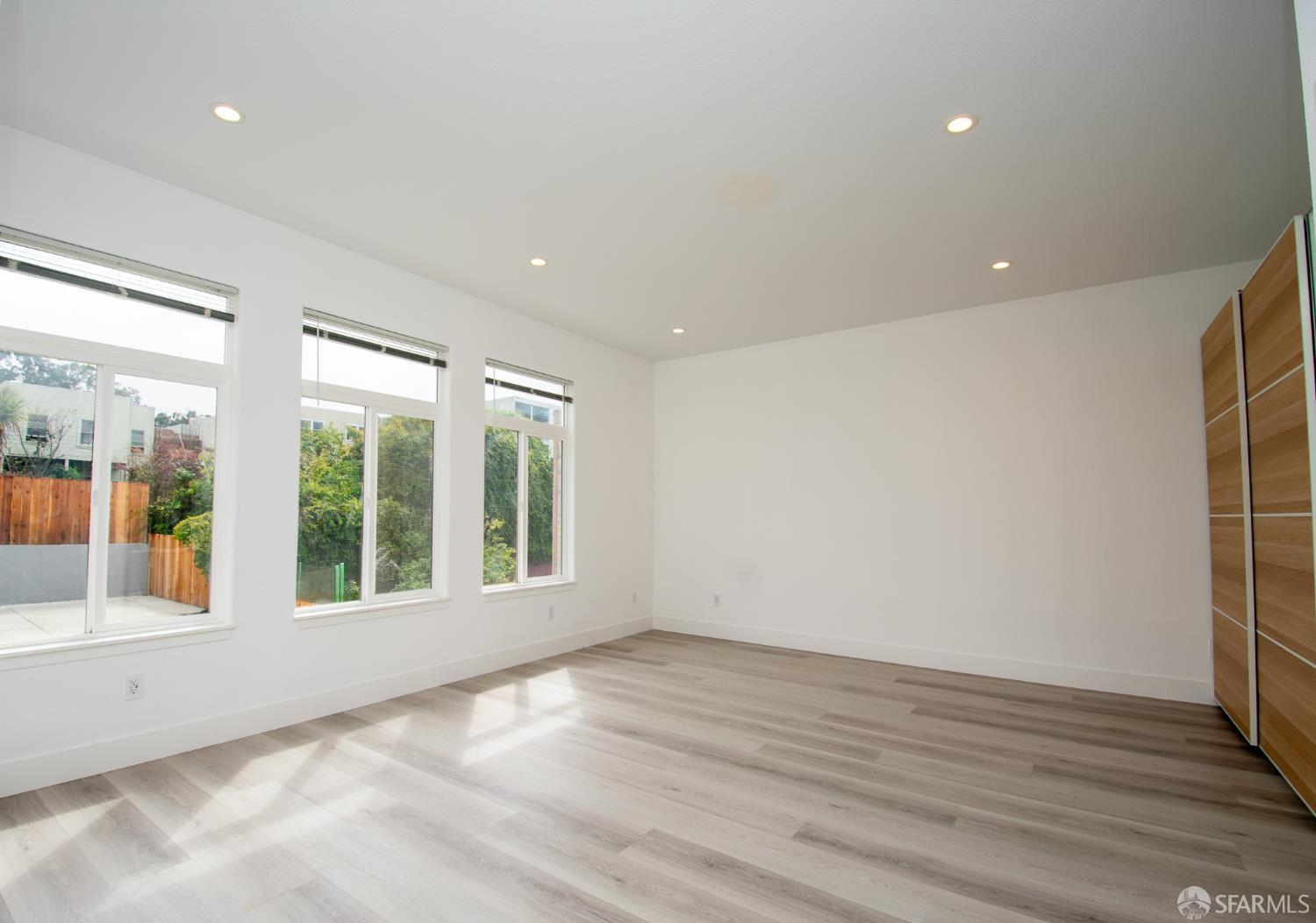 Detail Gallery Image 10 of 21 For 2825 Golden Gate Ave, San Francisco,  CA 94118 - 3 Beds | 2 Baths