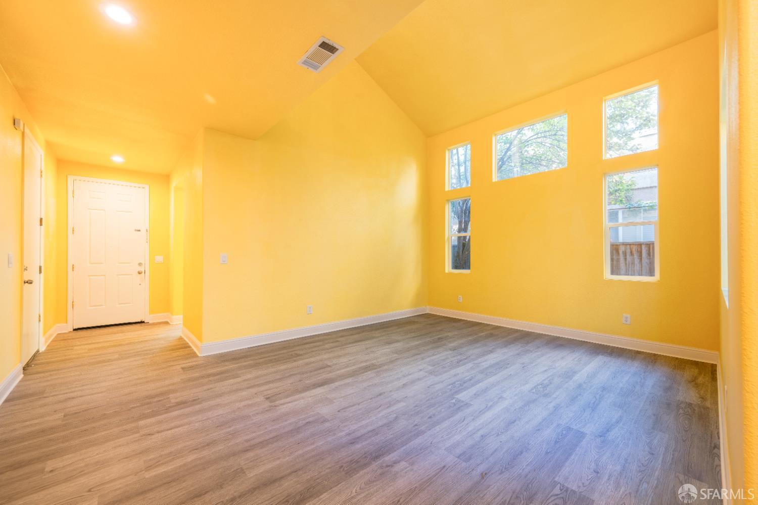 Detail Gallery Image 9 of 55 For 5476 Summerfield Dr, Antioch,  CA 94531 - 5 Beds | 3 Baths