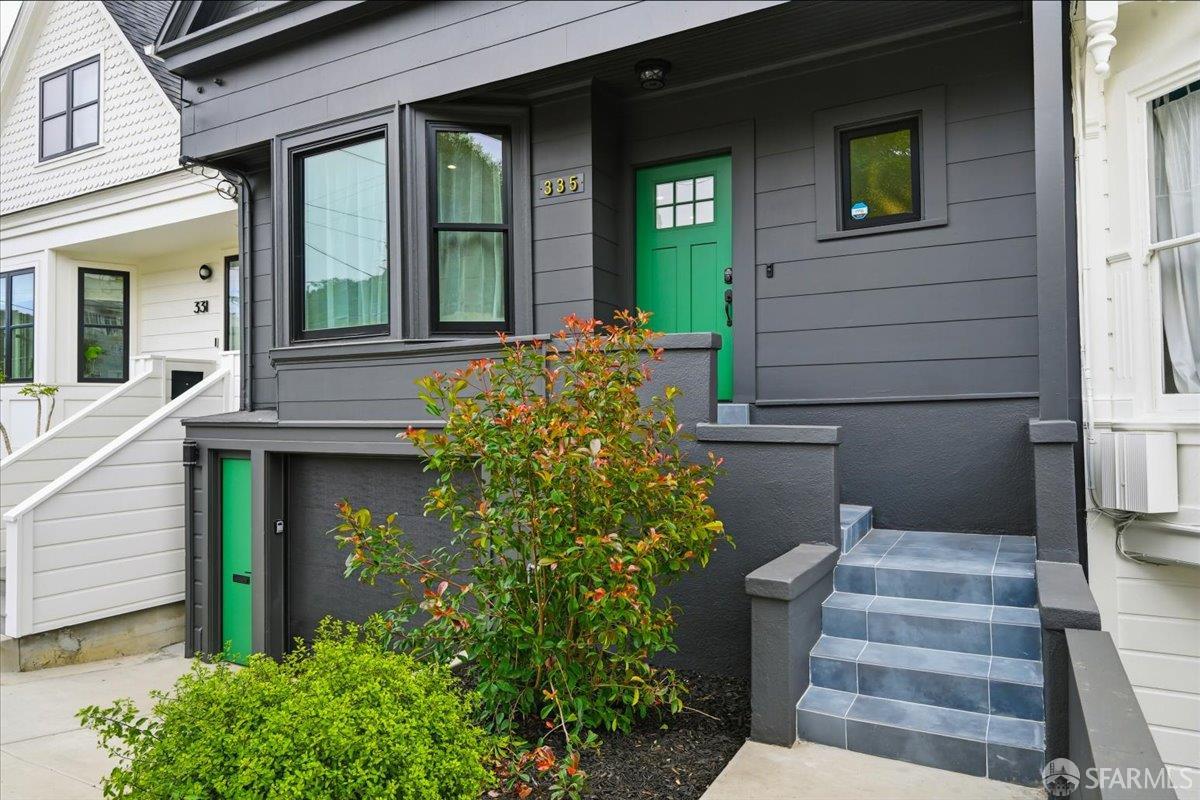 Detail Gallery Image 3 of 54 For 335 Hearst Ave, San Francisco,  CA 94112 - 3 Beds | 2/1 Baths