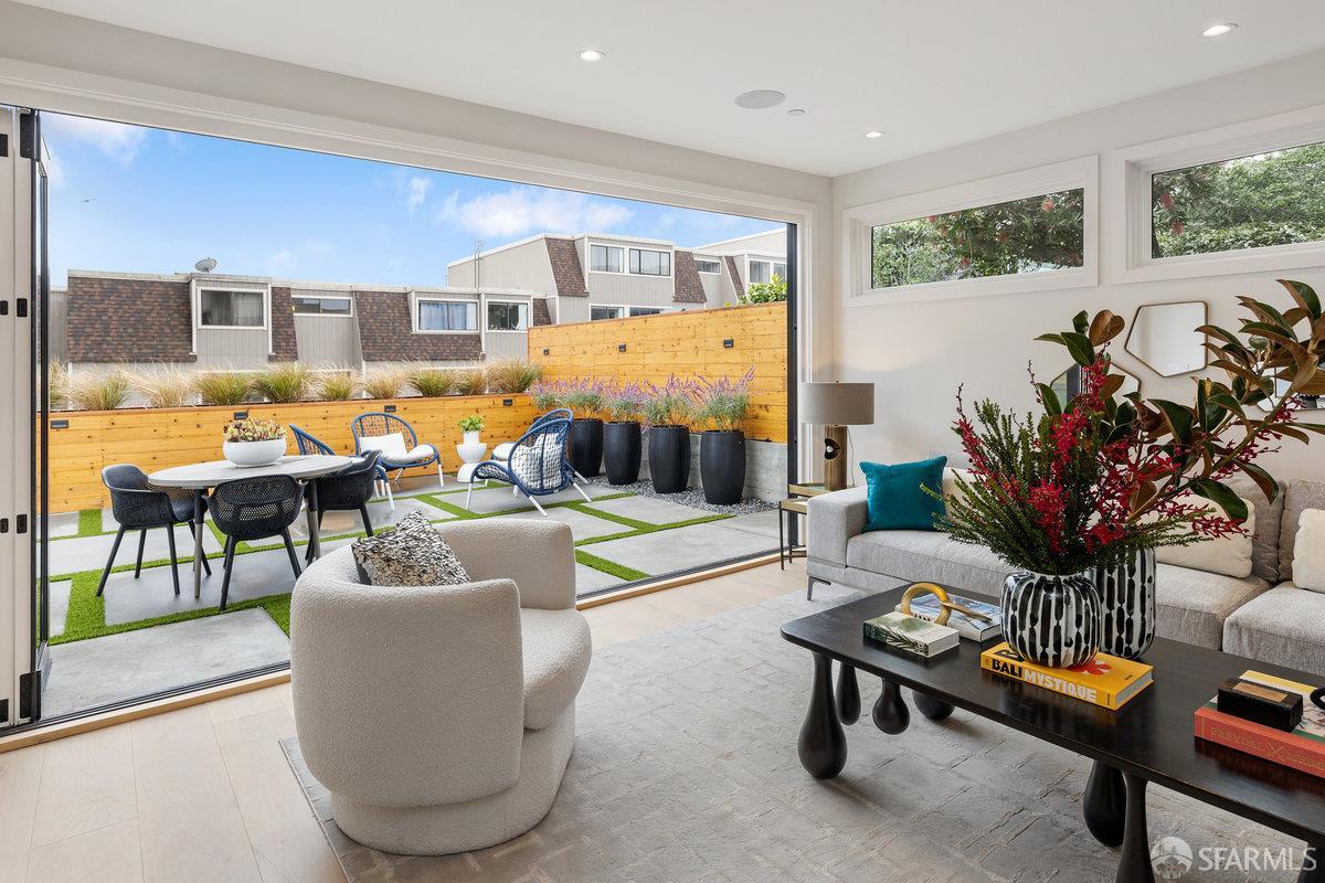 Detail Gallery Image 74 of 96 For 561 Duncan St, San Francisco,  CA 94131 - 4 Beds | 4/2 Baths