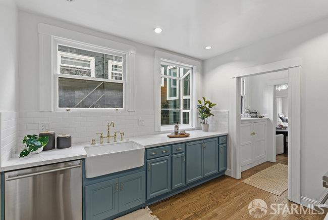 Detail Gallery Image 19 of 49 For 951 Leavenworth St, San Francisco,  CA 94109 - 3 Beds | 2 Baths