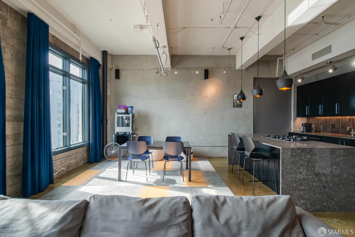 Detail Gallery Image 5 of 21 For 2 Mint Plz #905,  San Francisco,  CA 94103 - 1 Beds | 1 Baths