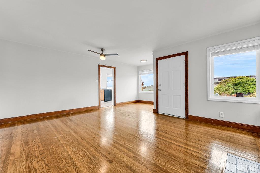 Detail Gallery Image 15 of 49 For 2034 Carquinez Ave, El Cerrito,  CA 94530 - 2 Beds | 1 Baths