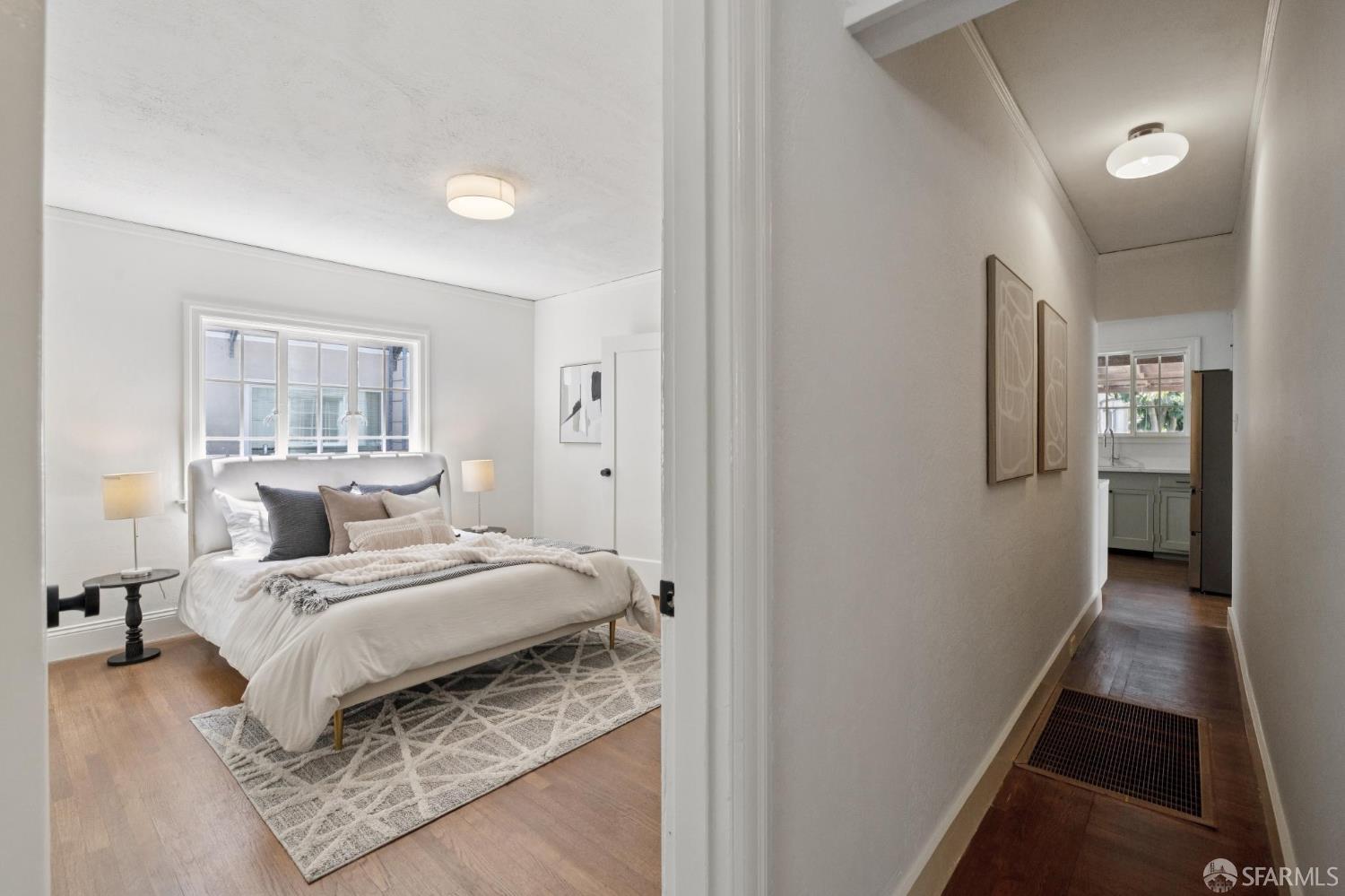 Detail Gallery Image 26 of 72 For 1115 Capuchino Ave, Burlingame,  CA 94010 - 4 Beds | 2 Baths