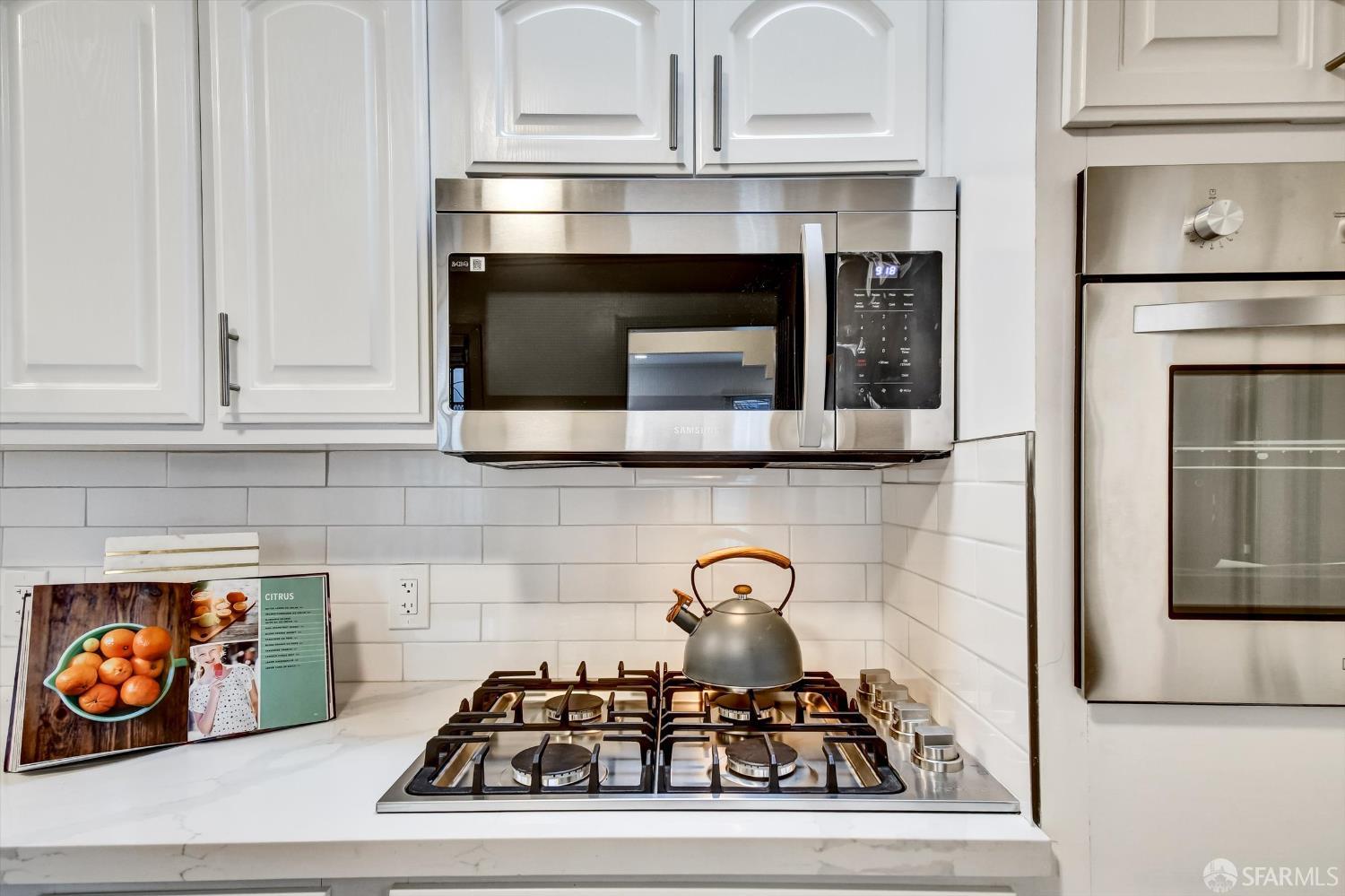 Detail Gallery Image 17 of 57 For 531 Arch St, San Francisco,  CA 94132 - 2 Beds | 1 Baths