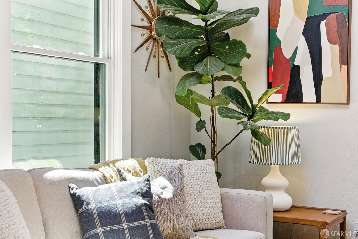 Detail Gallery Image 6 of 58 For 502 Plymouth Ave, San Francisco,  CA 94112 - 2 Beds | 1 Baths