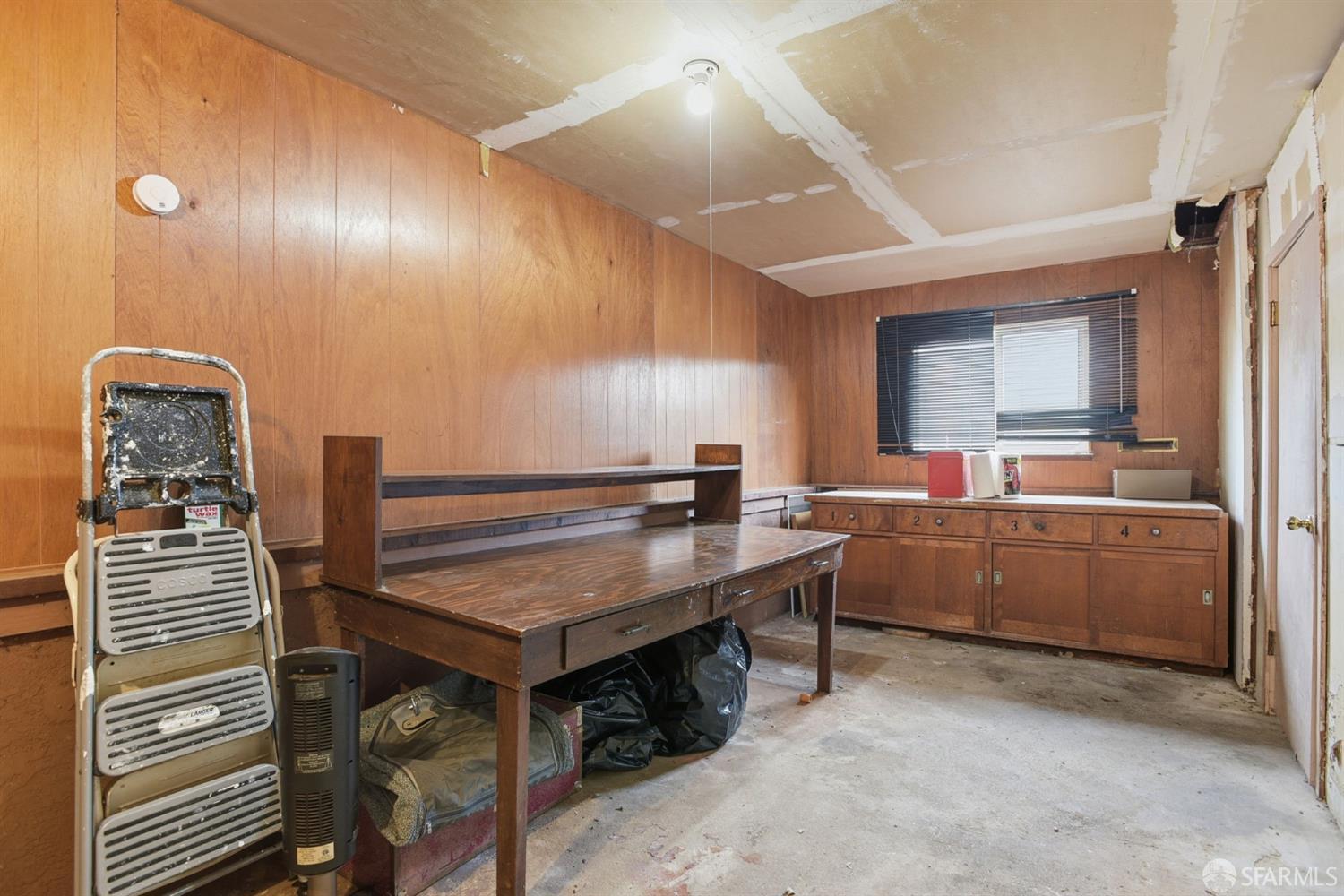 Detail Gallery Image 33 of 46 For 1191 Alicante Dr, Pacifica,  CA 94044 - 3 Beds | 2 Baths