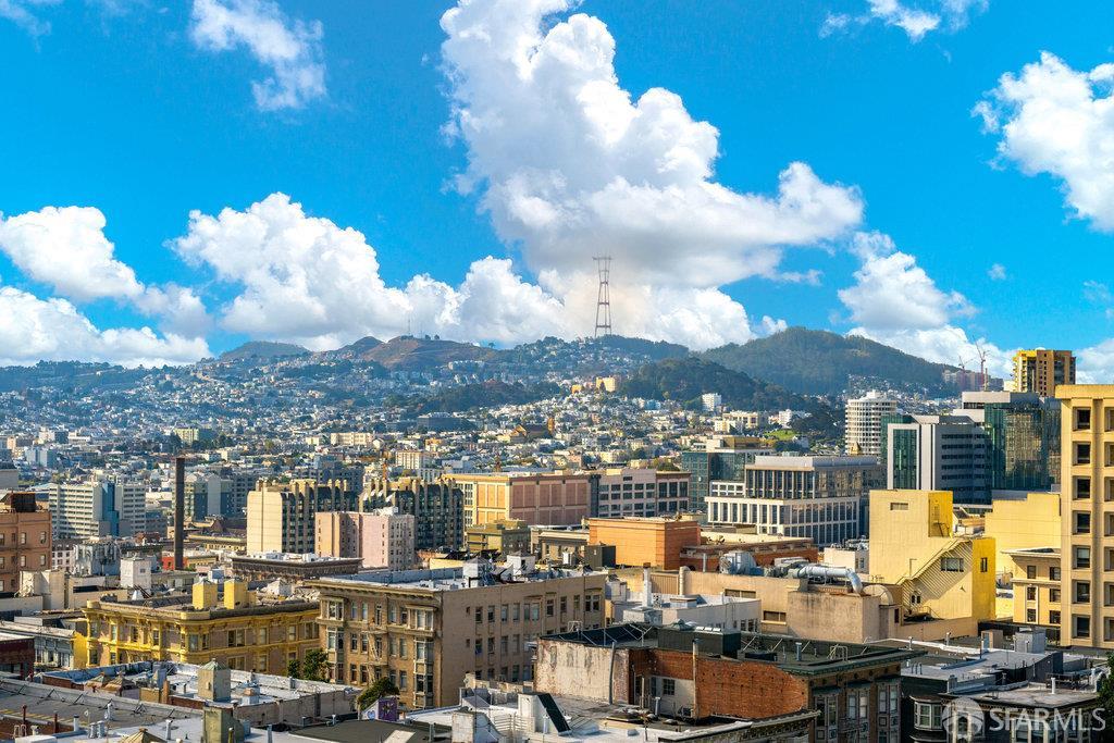 Photo #9: 425083698 Listing: Photo #9