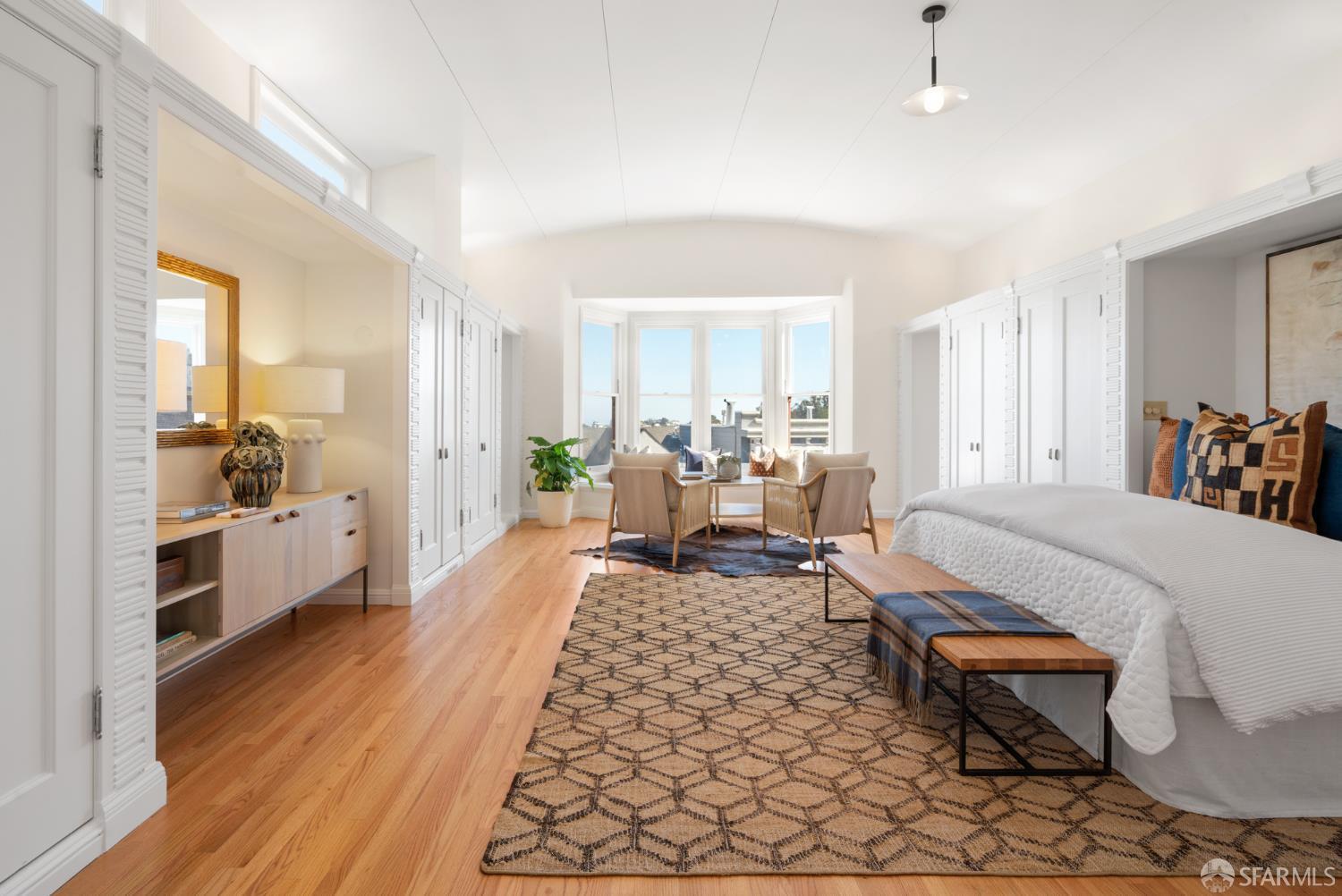 Detail Gallery Image 23 of 42 For 376 Corbett Ave, San Francisco,  CA 94114 - 3 Beds | 3 Baths