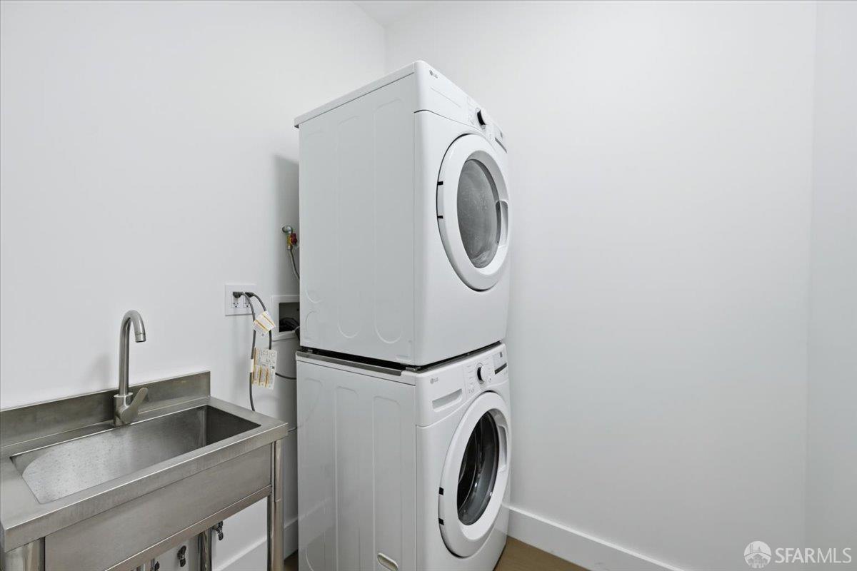 Detail Gallery Image 33 of 54 For 335 Hearst Ave, San Francisco,  CA 94112 - 3 Beds | 2/1 Baths