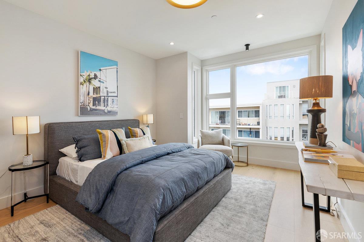 Detail Gallery Image 55 of 96 For 561 Duncan St, San Francisco,  CA 94131 - 4 Beds | 4/2 Baths