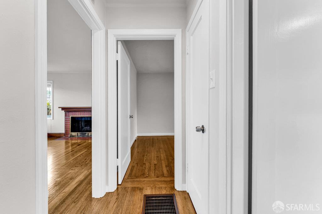 Detail Gallery Image 30 of 49 For 2034 Carquinez Ave, El Cerrito,  CA 94530 - 2 Beds | 1 Baths