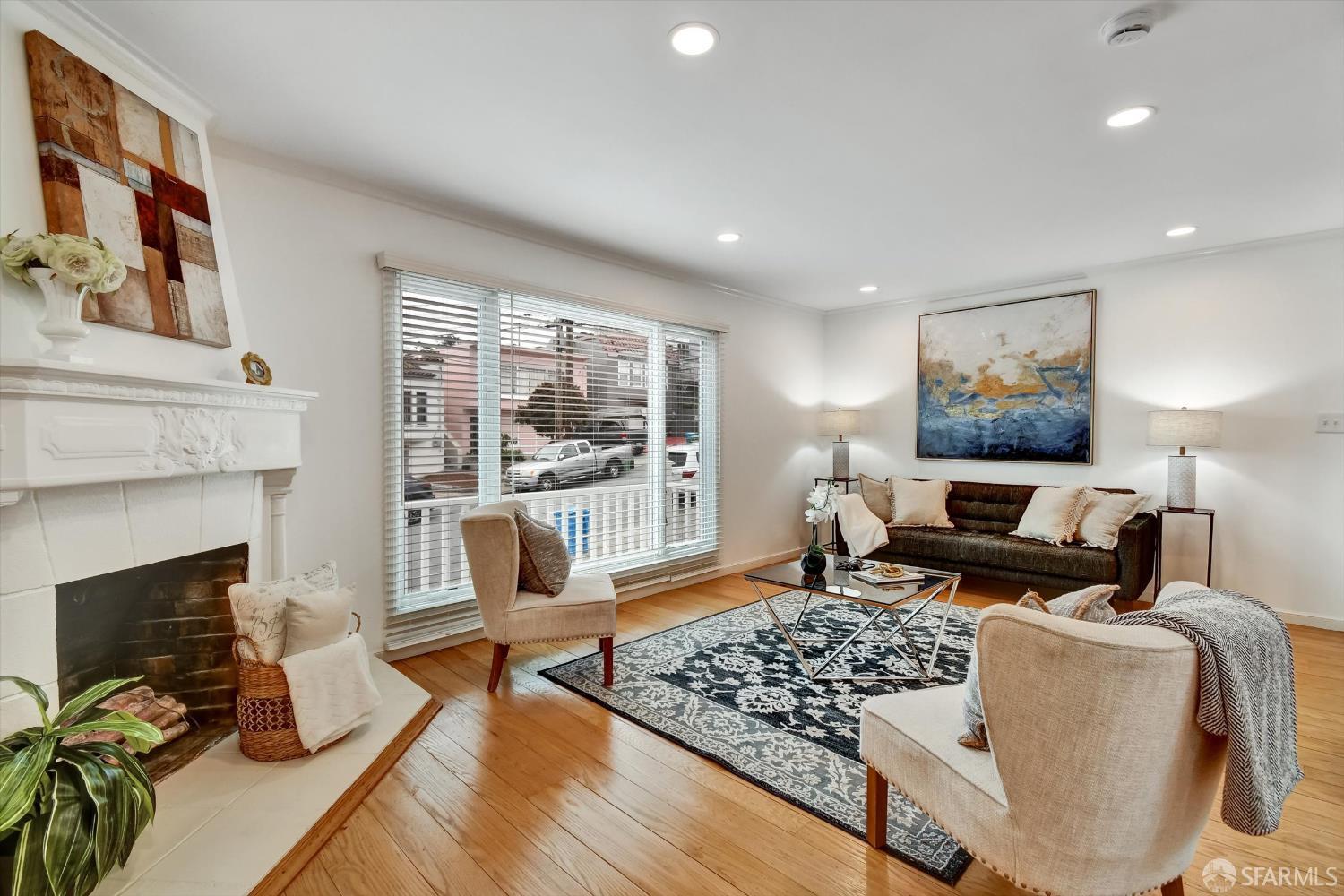 Detail Gallery Image 3 of 57 For 531 Arch St, San Francisco,  CA 94132 - 2 Beds | 1 Baths