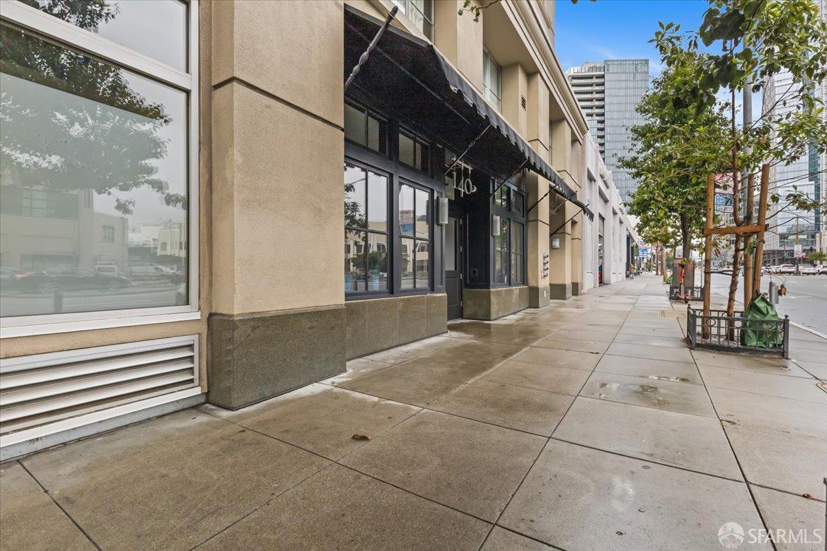 Detail Gallery Image 34 of 37 For 140 South Van Ness Ave #340,  San Francisco,  CA 94103 - 2 Beds | 2 Baths