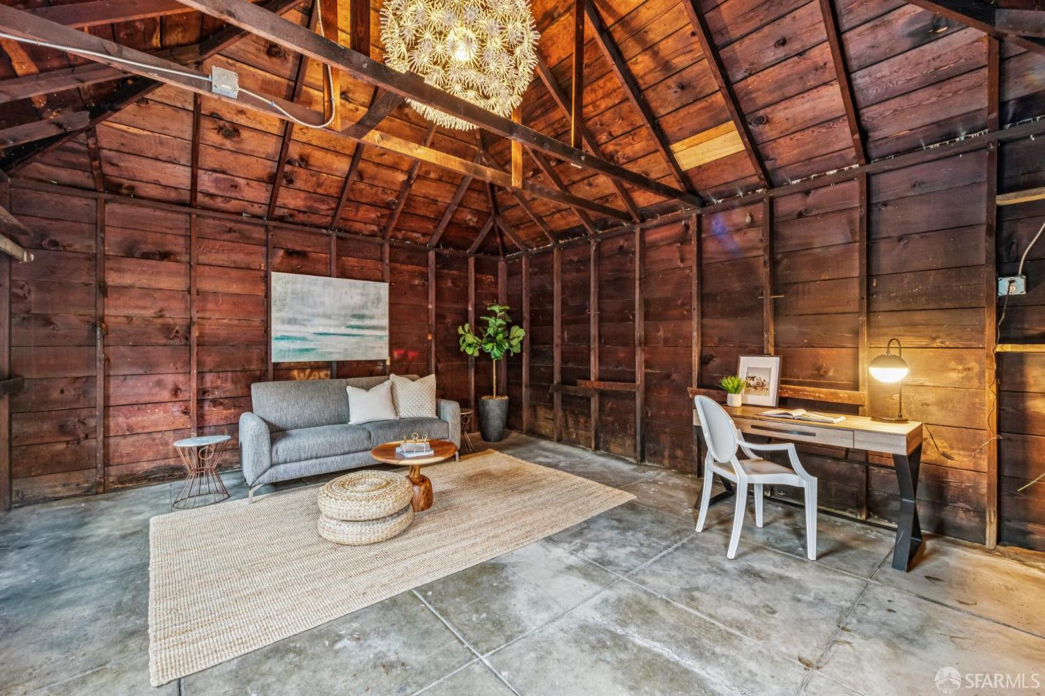 Detail Gallery Image 33 of 56 For 526 52nd St, Oakland,  CA 94609 - 2 Beds | 1/2 Baths