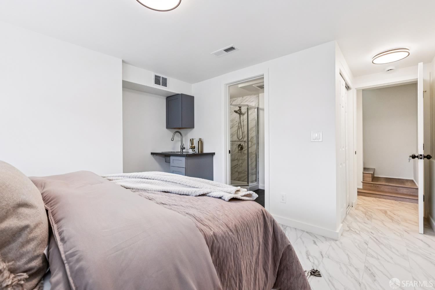 Detail Gallery Image 48 of 91 For 183 Camelia Dr, Daly City,  CA 94015 - 7 Beds | 6 Baths