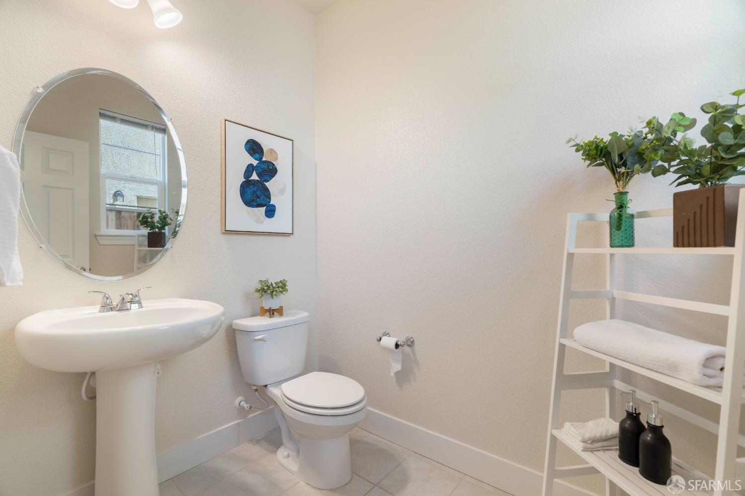 Detail Gallery Image 8 of 53 For 645 Marathon Dr, Oakley,  CA 94561 - 4 Beds | 3/1 Baths