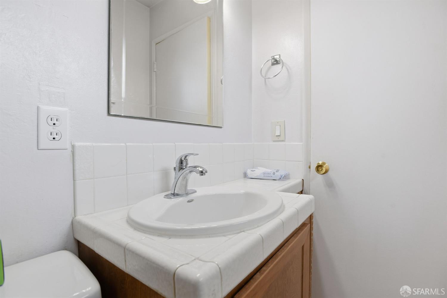 Detail Gallery Image 35 of 46 For 1191 Alicante Dr, Pacifica,  CA 94044 - 3 Beds | 2 Baths