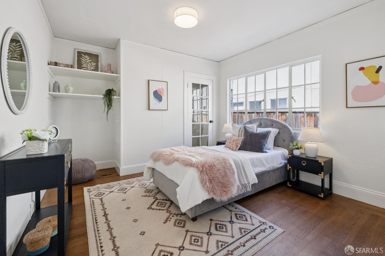 Detail Gallery Image 22 of 72 For 1115 Capuchino Ave, Burlingame,  CA 94010 - 4 Beds | 2 Baths