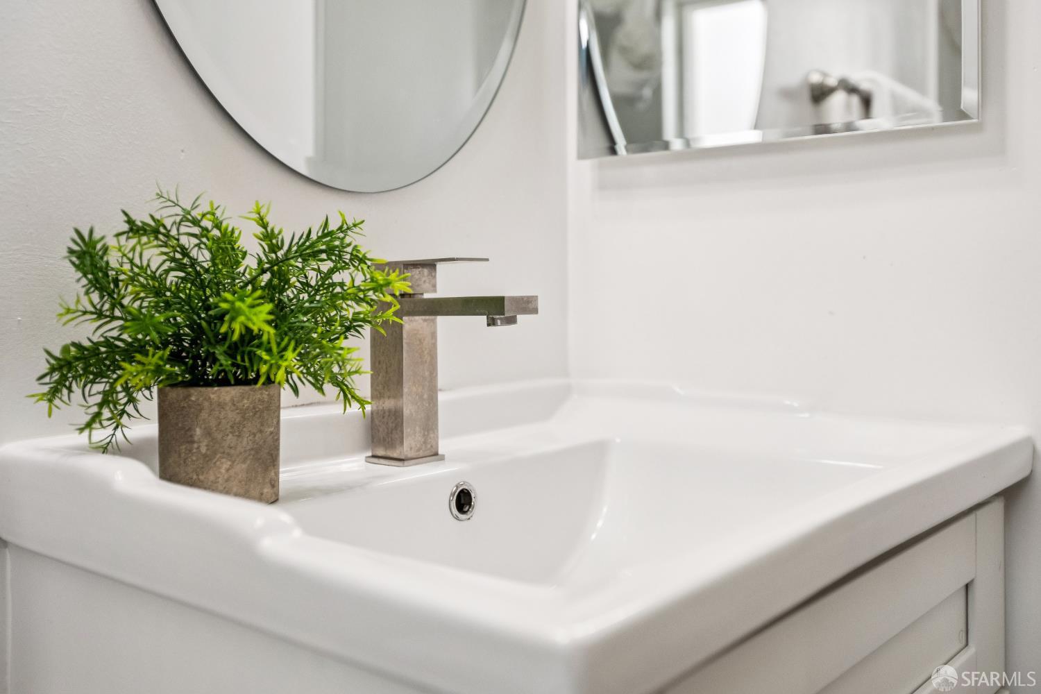 Detail Gallery Image 41 of 91 For 183 Camelia Dr, Daly City,  CA 94015 - 7 Beds | 6 Baths