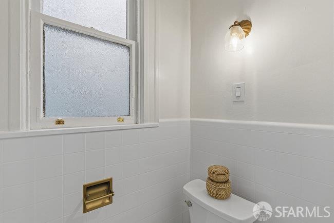 Detail Gallery Image 39 of 49 For 951 Leavenworth St, San Francisco,  CA 94109 - 3 Beds | 2 Baths