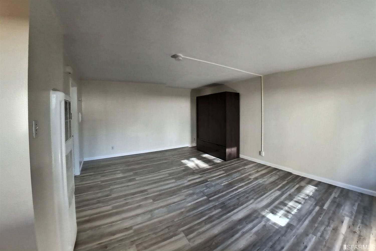 Detail Gallery Image 9 of 15 For 1907 Greenwich St #3,  San Francisco,  CA 94123 - 0 Beds | 1 Baths