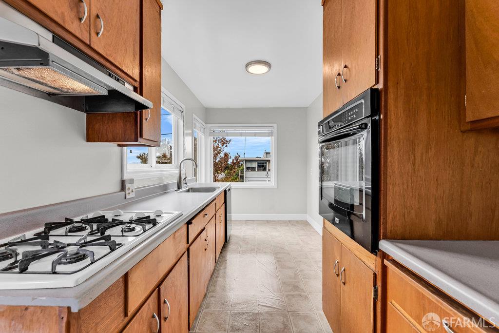 Detail Gallery Image 29 of 49 For 2034 Carquinez Ave, El Cerrito,  CA 94530 - 2 Beds | 1 Baths