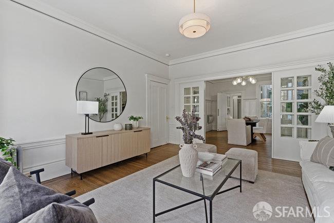 Detail Gallery Image 9 of 49 For 951 Leavenworth St, San Francisco,  CA 94109 - 3 Beds | 2 Baths