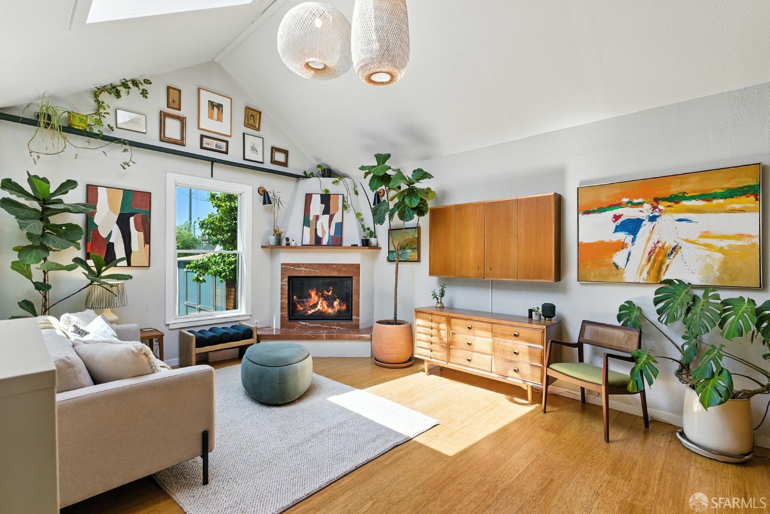 Detail Gallery Image 3 of 58 For 502 Plymouth Ave, San Francisco,  CA 94112 - 2 Beds | 1 Baths