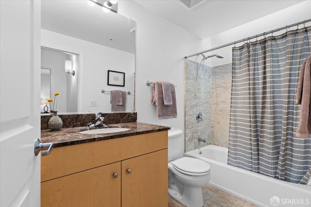 Detail Gallery Image 16 of 37 For 140 South Van Ness Ave #340,  San Francisco,  CA 94103 - 2 Beds | 2 Baths