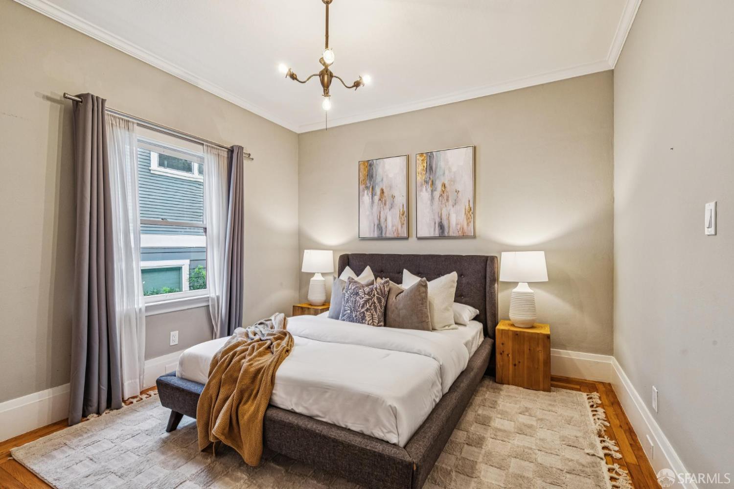 Detail Gallery Image 37 of 56 For 526 52nd St, Oakland,  CA 94609 - 2 Beds | 1/2 Baths