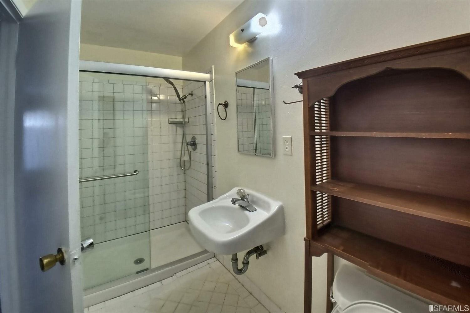 Detail Gallery Image 11 of 15 For 1907 Greenwich St #3,  San Francisco,  CA 94123 - 0 Beds | 1 Baths