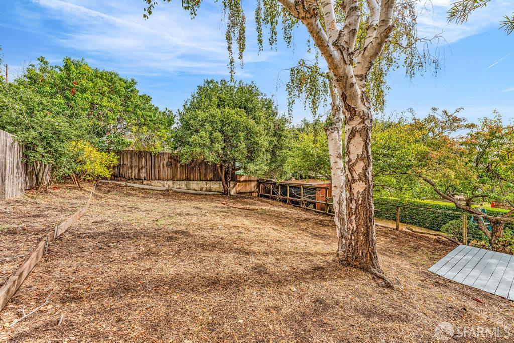 Detail Gallery Image 46 of 49 For 2034 Carquinez Ave, El Cerrito,  CA 94530 - 2 Beds | 1 Baths