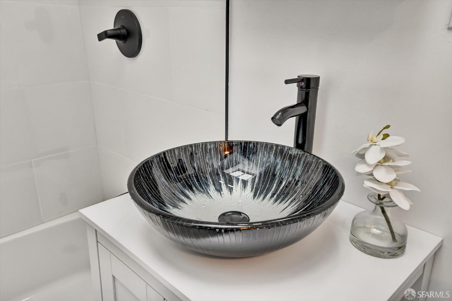 Detail Gallery Image 23 of 57 For 531 Arch St, San Francisco,  CA 94132 - 2 Beds | 1 Baths