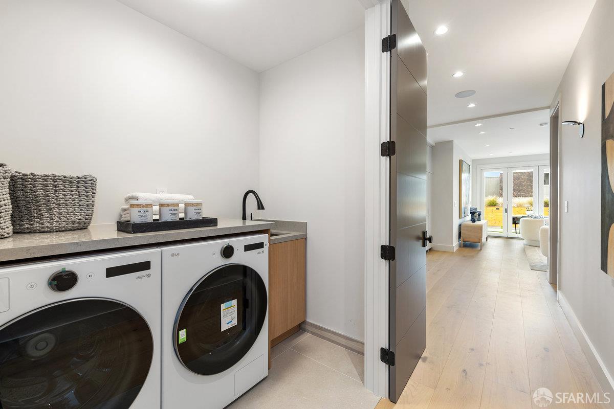 Detail Gallery Image 62 of 96 For 561 Duncan St, San Francisco,  CA 94131 - 4 Beds | 4/2 Baths