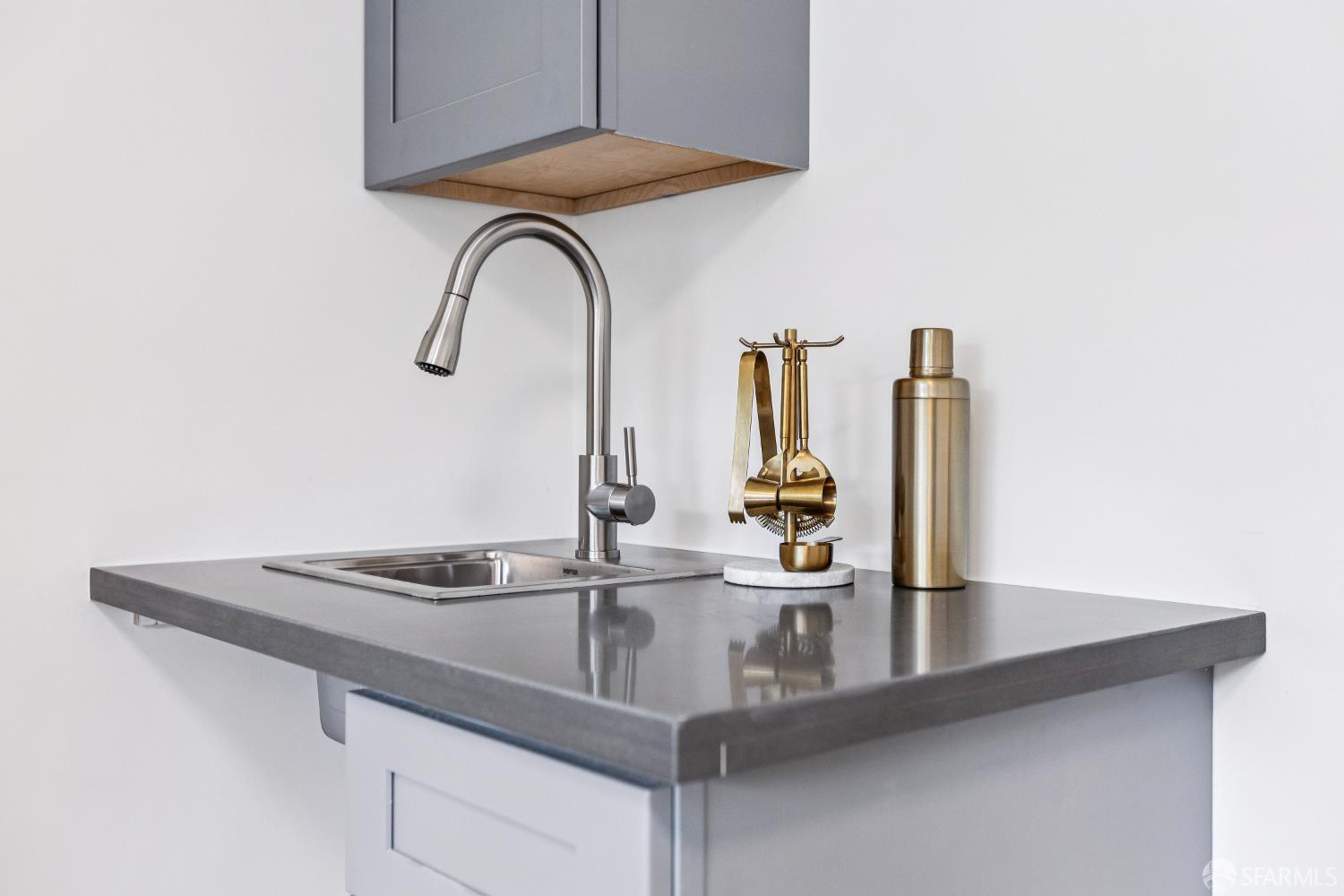 Detail Gallery Image 50 of 91 For 183 Camelia Dr, Daly City,  CA 94015 - 7 Beds | 6 Baths