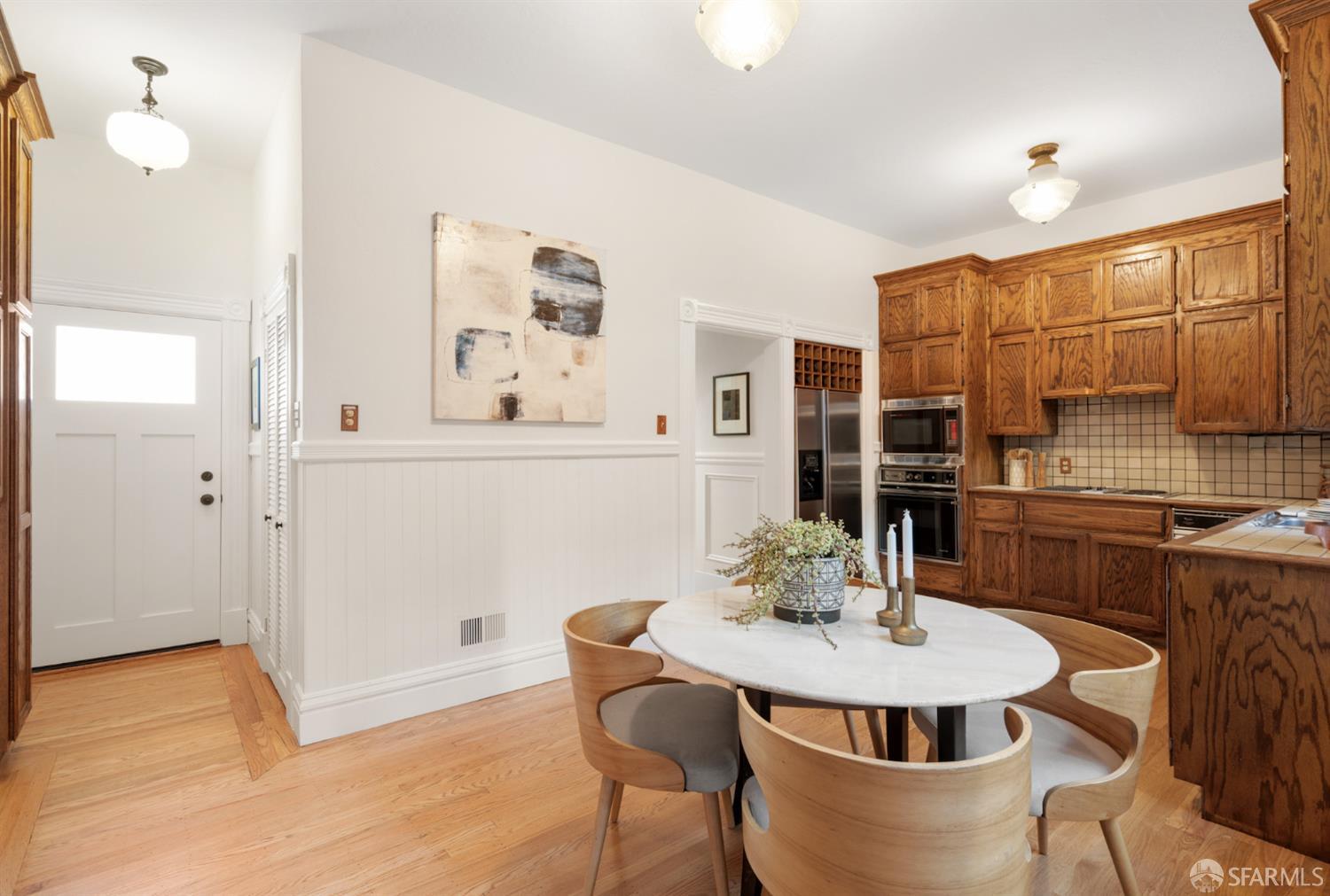 Detail Gallery Image 14 of 42 For 376 Corbett Ave, San Francisco,  CA 94114 - 3 Beds | 3 Baths