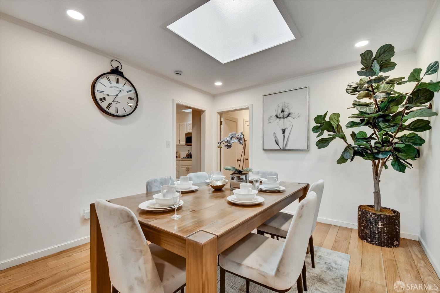 Detail Gallery Image 12 of 57 For 531 Arch St, San Francisco,  CA 94132 - 2 Beds | 1 Baths