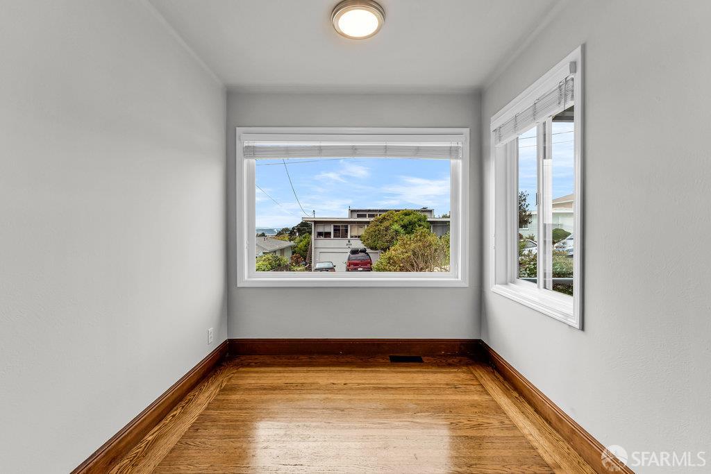 Detail Gallery Image 17 of 49 For 2034 Carquinez Ave, El Cerrito,  CA 94530 - 2 Beds | 1 Baths