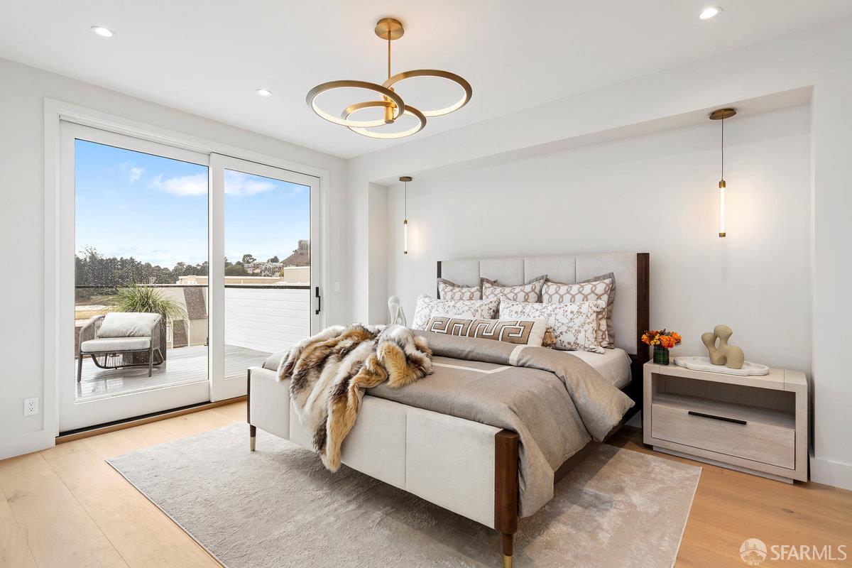 Detail Gallery Image 43 of 96 For 561 Duncan St, San Francisco,  CA 94131 - 4 Beds | 4/2 Baths