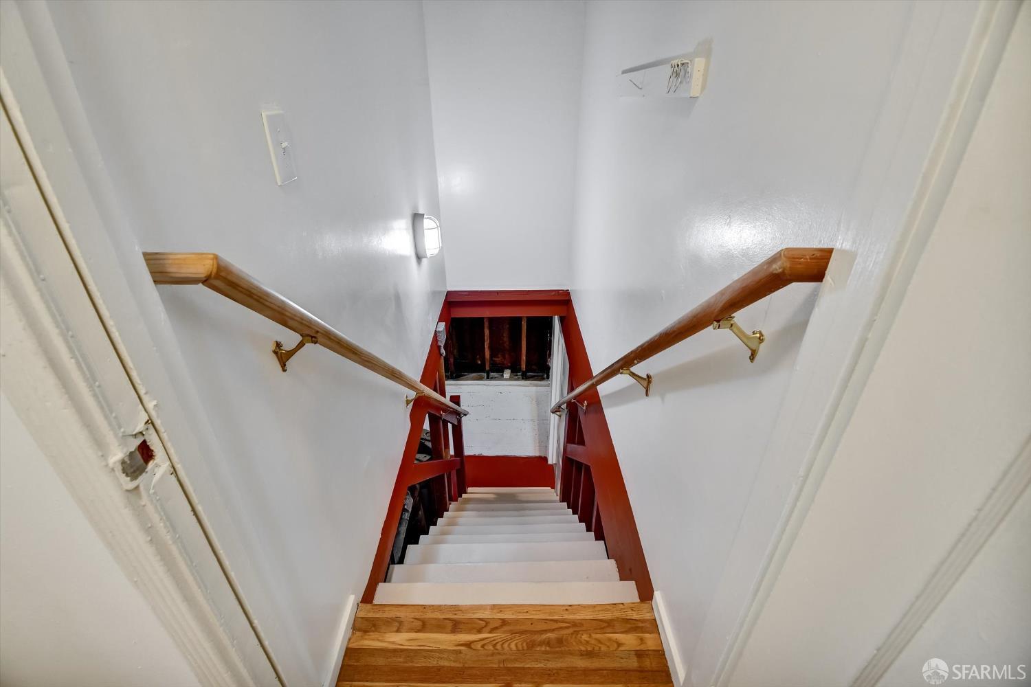 Detail Gallery Image 28 of 57 For 531 Arch St, San Francisco,  CA 94132 - 2 Beds | 1 Baths