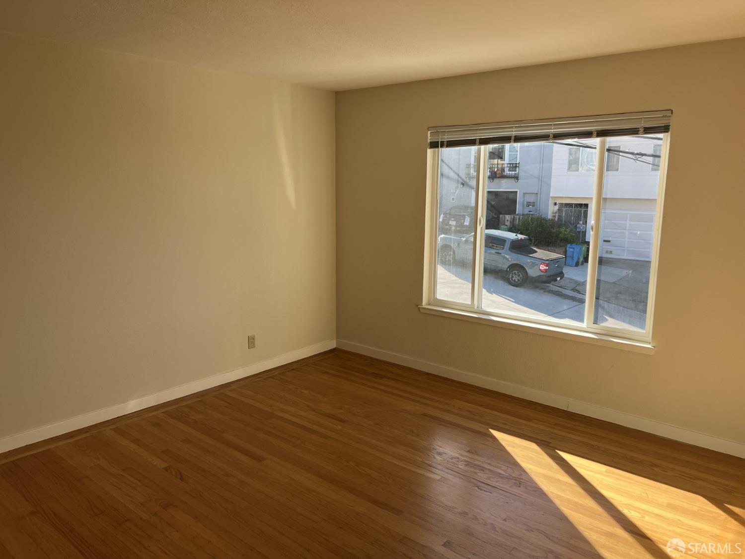 Detail Gallery Image 10 of 14 For 442 Bright St, San Francisco,  CA 94132 - 2 Beds | 1 Baths