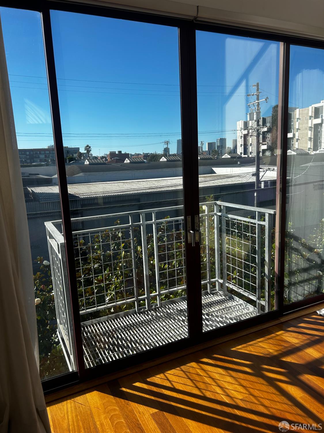 Detail Gallery Image 7 of 19 For 49 Missouri St #11,  San Francisco,  CA 94107 - 3 Beds | 2/1 Baths