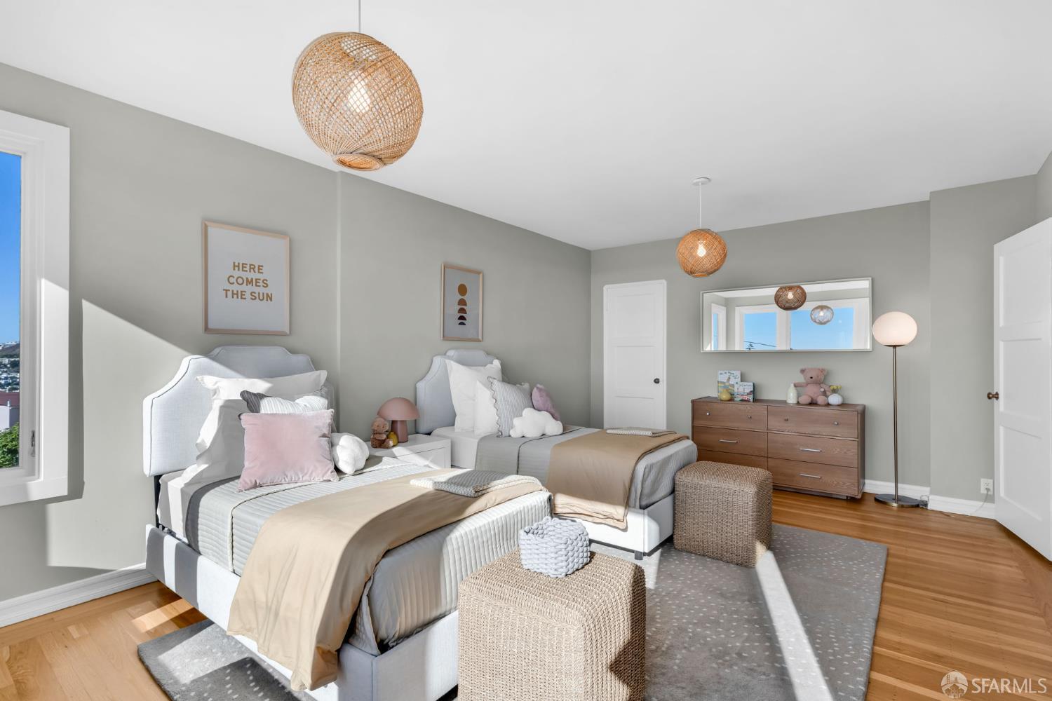 Detail Gallery Image 38 of 75 For 154 Maywood Dr, San Francisco,  CA 94127 - 5 Beds | 2/1 Baths