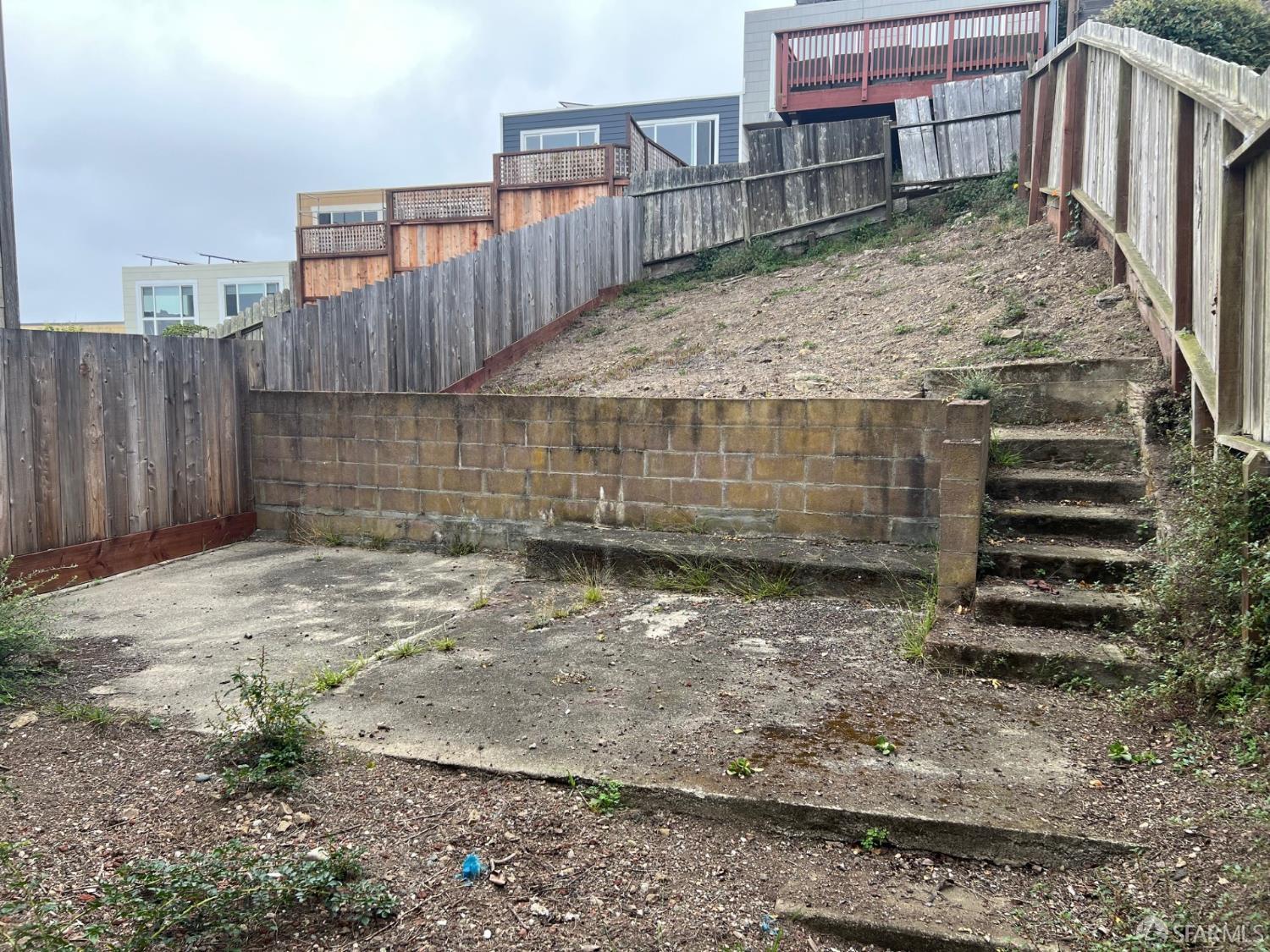 Detail Gallery Image 12 of 14 For 442 Bright St, San Francisco,  CA 94132 - 2 Beds | 1 Baths