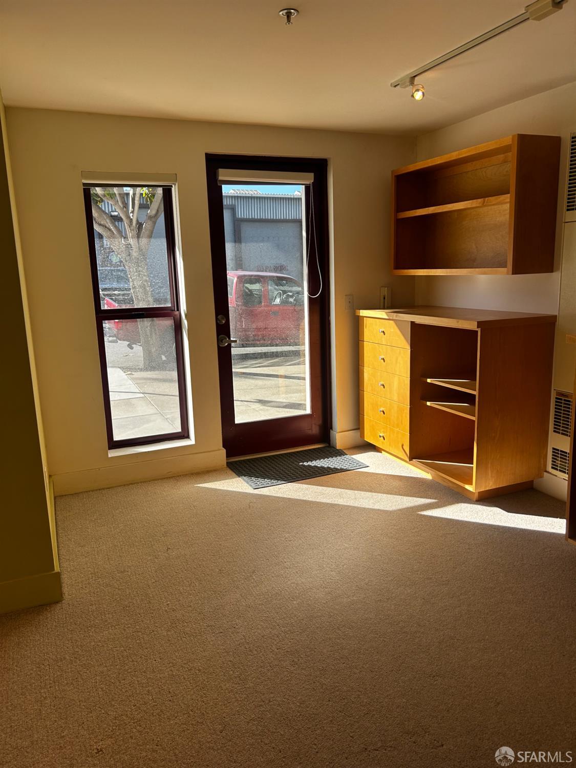 Detail Gallery Image 16 of 19 For 49 Missouri St #11,  San Francisco,  CA 94107 - 3 Beds | 2/1 Baths