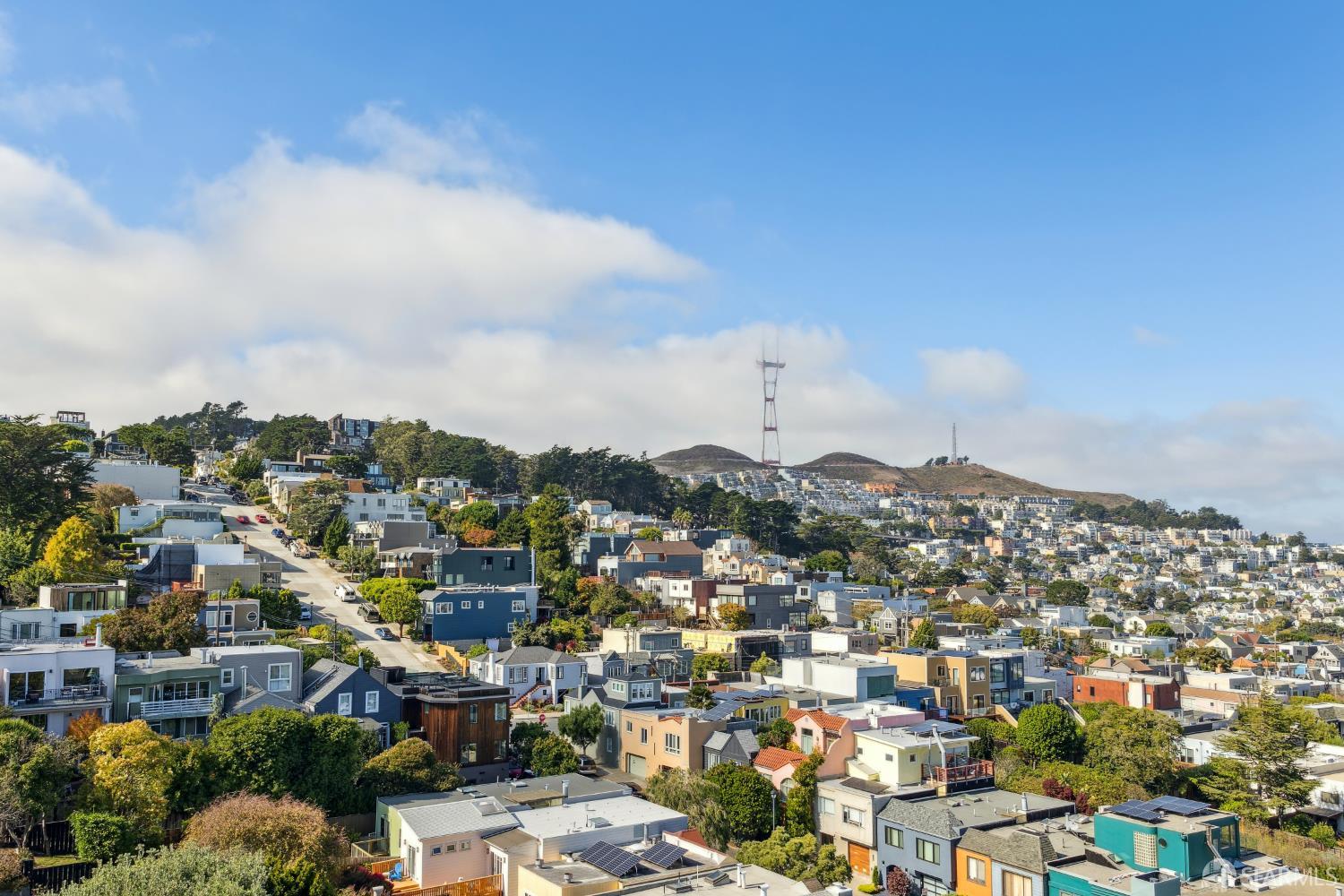 Detail Gallery Image 33 of 37 For 538 28th St, San Francisco,  CA 94131 - 6 Beds | 4/2 Baths