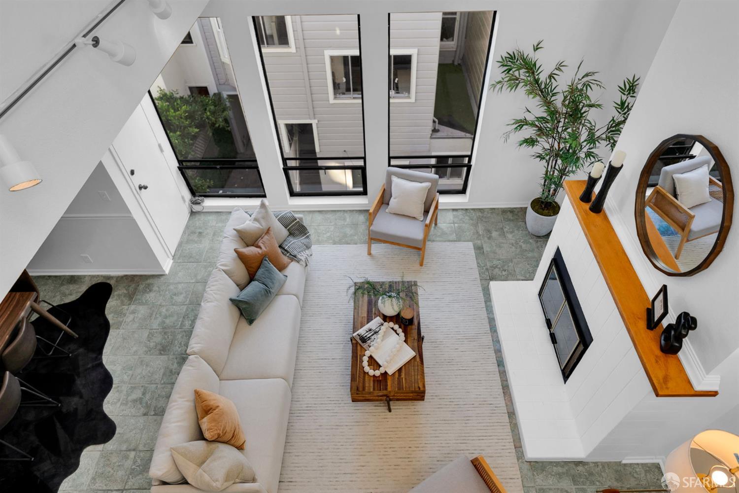 Photo #3: 425076508 Listing: Photo #3